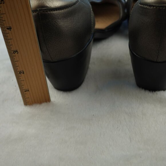 Clarks Emily Daisy Sandals Heels Bronze Ankle‎ Strap Sandals 9.5 - Picture 4 of 11